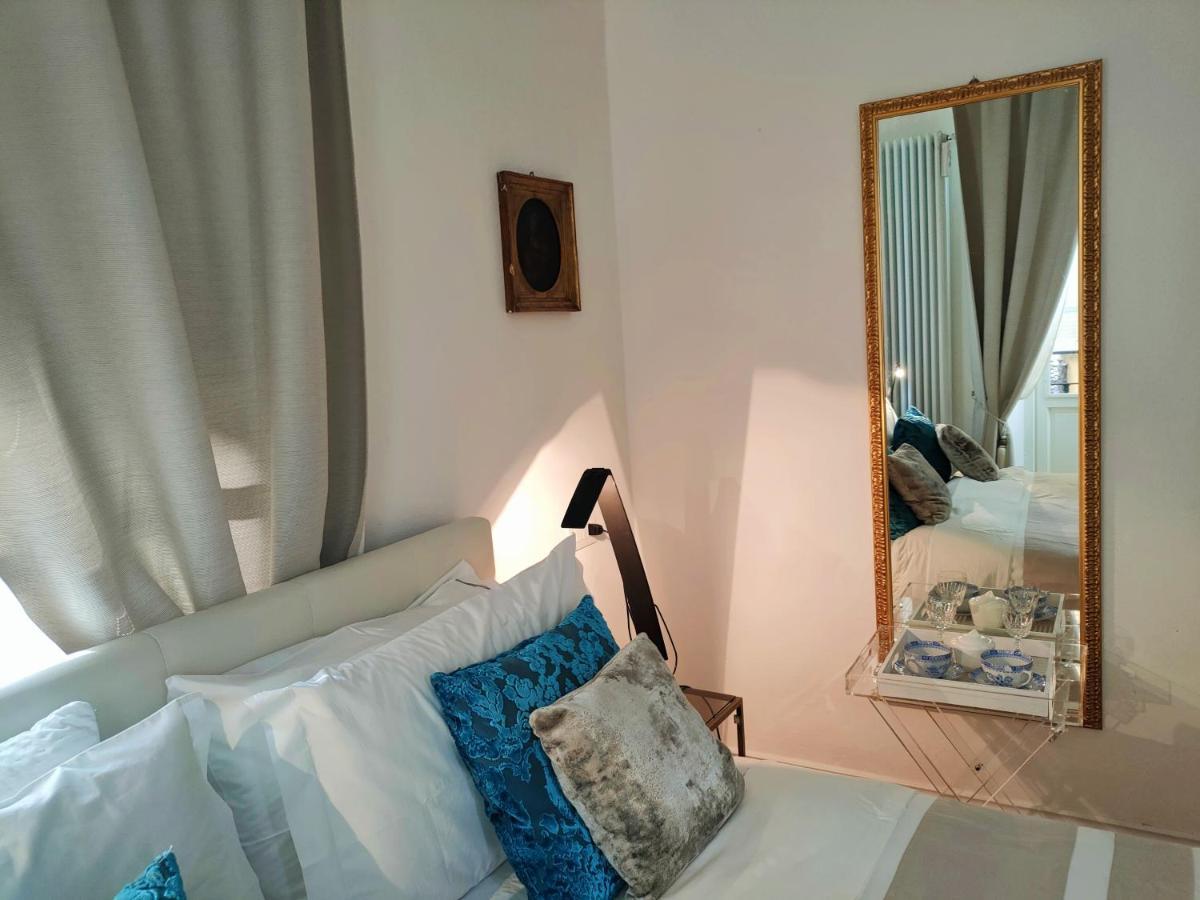 Piazza San Rocco Suite Art ヴェルバーニア エクステリア 写真