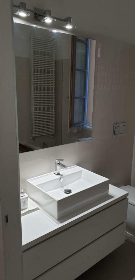 Piazza San Rocco Suite Art ヴェルバーニア エクステリア 写真