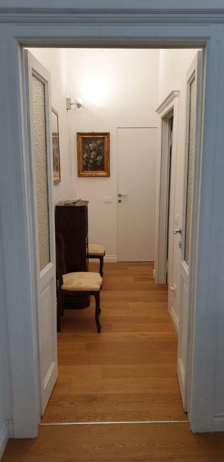 Piazza San Rocco Suite Art ヴェルバーニア エクステリア 写真